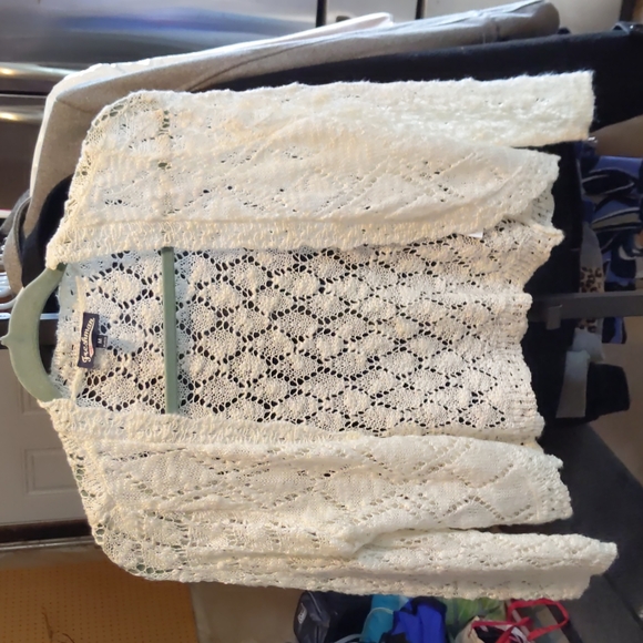 All lace white cardigan - Picture 1 of 3